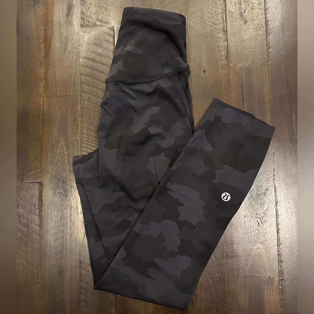 Lululemon Camouflage Leggings Size 0.
